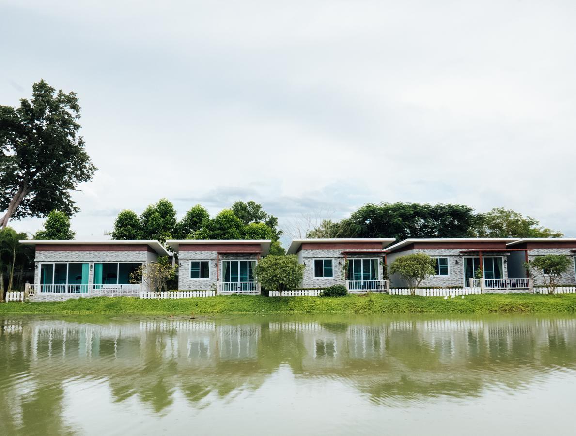 Rai Fahpratan Home And Garden Ban Pak Ngam  Exterior foto